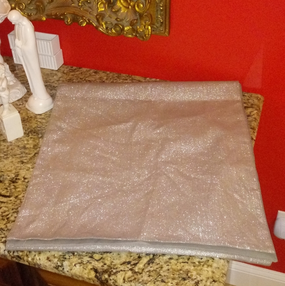 Threshold Other 129 Threshold Gray Lurex Runner Poshmark